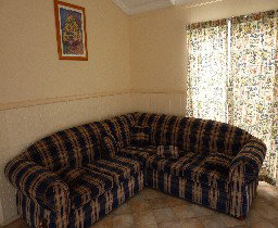 Alonga Waterfront Cottages - Kingaroy Accommodation 3