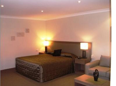 Parkes Int Motor Inn - Kingaroy Accommodation 1