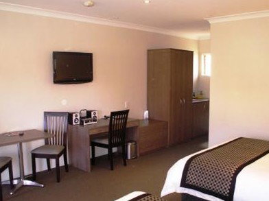 Parkes Int Motor Inn - Kingaroy Accommodation 3