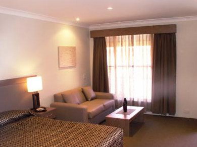 Parkes Int Motor Inn - Kingaroy Accommodation 4