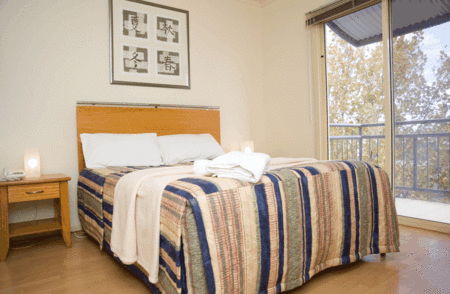 Oxford Terrace Apartments - Kingaroy Accommodation 3