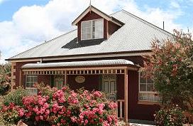 Swansea Cottages  Motel Suites - Kingaroy Accommodation
