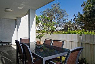 Airlie In Byron - Kingaroy Accommodation 4