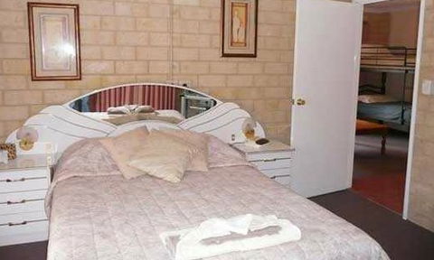 York Motel - Kingaroy Accommodation 1