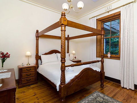 Dumas House - Kingaroy Accommodation 3