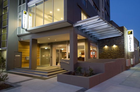 Chifley Apartments Newcastle - Kingaroy Accommodation 1