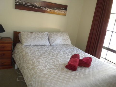 Gang Gang Villas - Kingaroy Accommodation 8