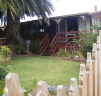 Ironstone Cottage - Kingaroy Accommodation