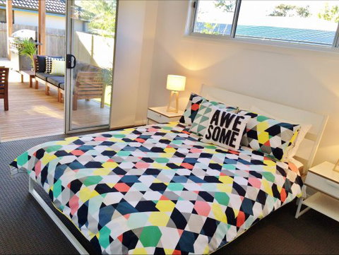 All Decked Out: Lake Conjola - Kingaroy Accommodation 8