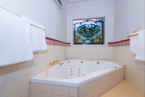 Bendigo Cottages Bed And Breakfast - Kingaroy Accommodation 2