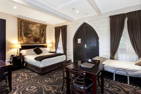 Castle Suites - Kryal Castle - Kingaroy Accommodation 9