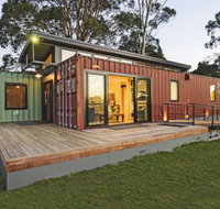Coastal Pods Wynyard - Kingaroy Accommodation
