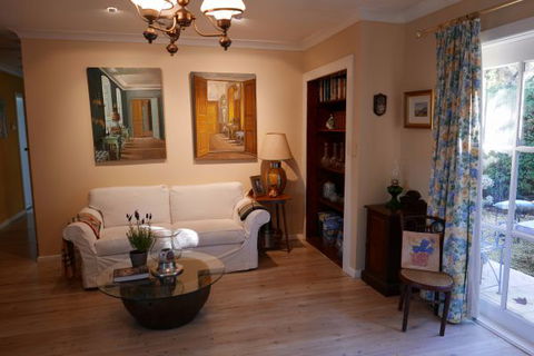 Fernhill Chestnut Farm - Kingaroy Accommodation 4