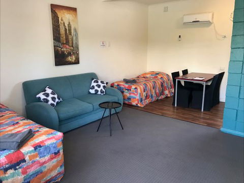Hello Adelaide Motel + Apartments - Frewville - Kingaroy Accommodation 1