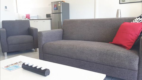 Jadran Motel And El Jays Holiday Lodge - Kingaroy Accommodation 1