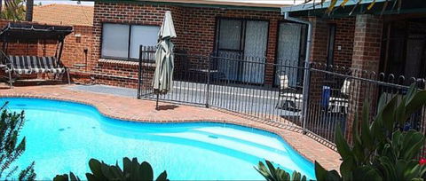 Karina Mews B&B - Kingaroy Accommodation 0