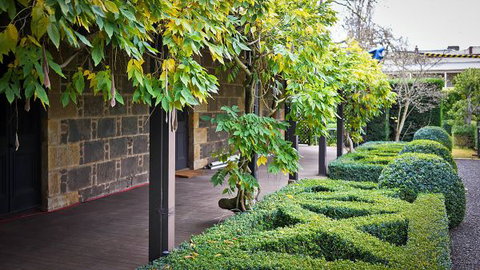 Kyneton Old Rectory - Kingaroy Accommodation 4