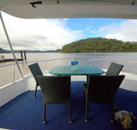 Luxury Afloat Hawkesbury River and Brooklyn - Kingaroy Accommodation