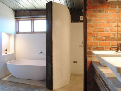 Malibu On The Beach - Kingaroy Accommodation 5