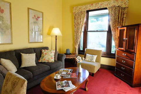 Merrijig Inn - Kingaroy Accommodation 7