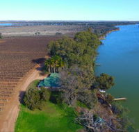 Mundic Waterfront Cottages