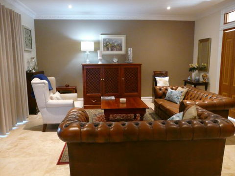 Paringa Grove Homestead - Kingaroy Accommodation 7