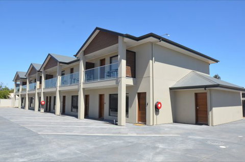 Renmark Holiday Apartments - Kingaroy Accommodation 1