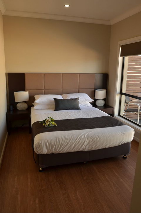 Renmark Holiday Apartments - Kingaroy Accommodation 2