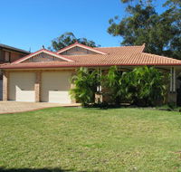 Seawest - Hawks Nest Accommodation - Kingaroy Accommodation
