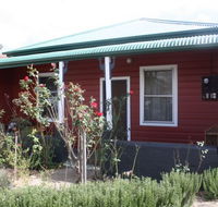 The Red House - Kingaroy Accommodation