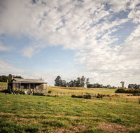 Wines for Joanie Cottage - Kingaroy Accommodation