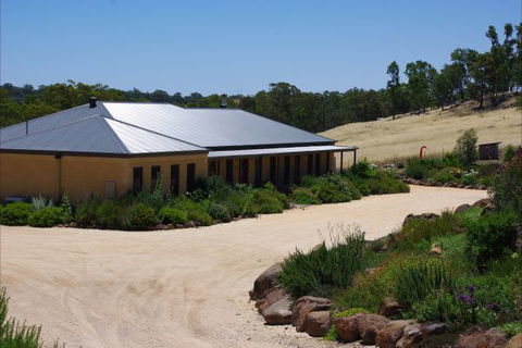 Yalooka Farm - Kingaroy Accommodation 0