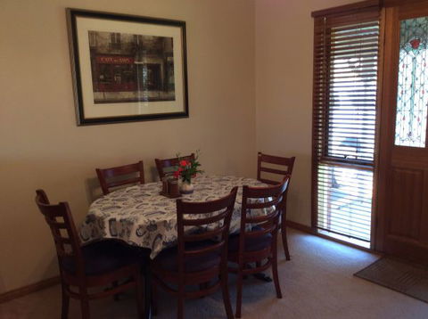 Abrigo Apartment - Kingaroy Accommodation 2