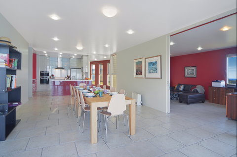 Albatross - Kingaroy Accommodation 5
