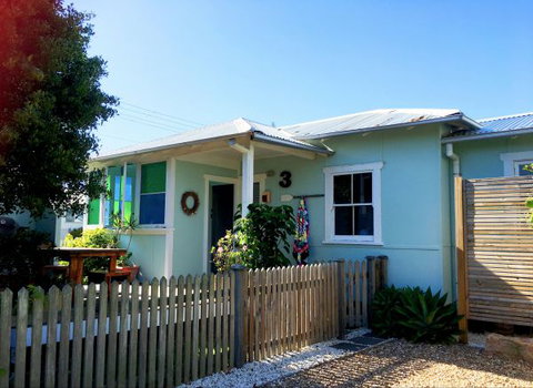 Atlantis Seafarers Cottage - Kingaroy Accommodation 0