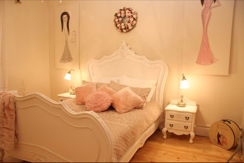 Azalea Cedar-Rose Villa - Kingaroy Accommodation 1