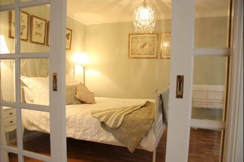 Azalea Cedar-Rose Villa - Kingaroy Accommodation 3