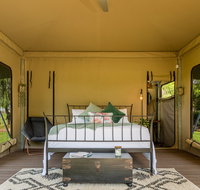 Britlyn Willows - Glamping in Berry - Kingaroy Accommodation