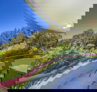 Fathoms 6 - Kingaroy Accommodation