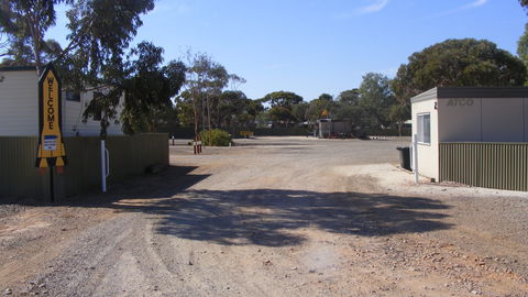 Woomera Travellers Village And Caravan Park - Kingaroy Accommodation 0