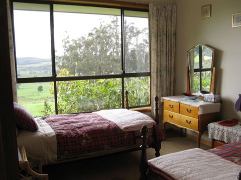 Plovers Ridge Country Retreat - Kingaroy Accommodation 1