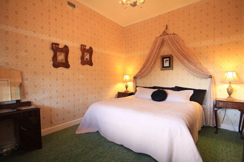 Rostrata Country House - Kingaroy Accommodation 3