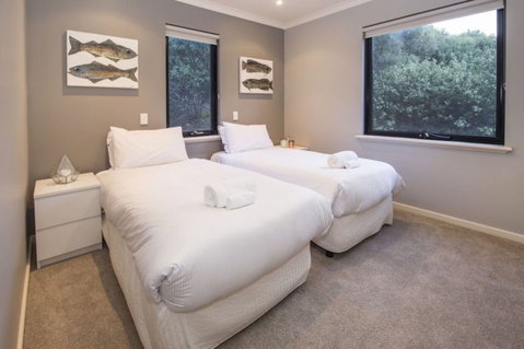 Top Of The Hill - Kingaroy Accommodation 7
