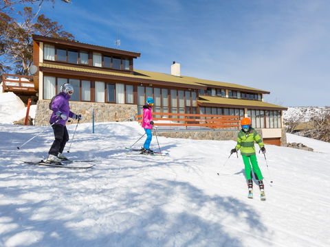 Valhalla Perisher - Kingaroy Accommodation 0