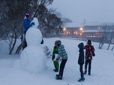 Valhalla Perisher - Kingaroy Accommodation 9