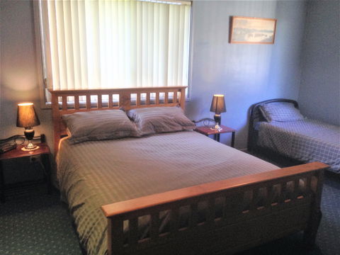Waratah Cottage - Kingaroy Accommodation 0