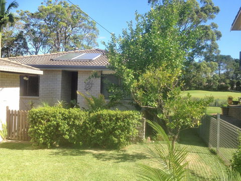 Waratah Cottage - Kingaroy Accommodation 1