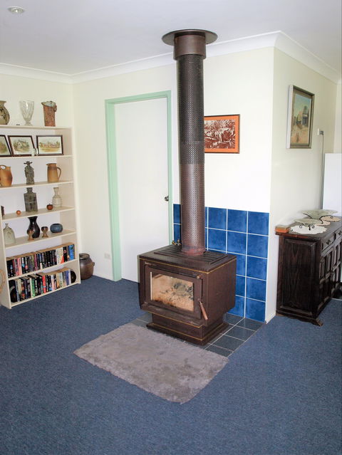 Waratah Cottage - Kingaroy Accommodation 6
