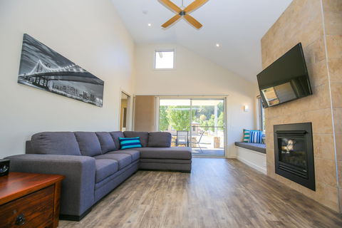 Amber Mist Villas - Kingaroy Accommodation 2