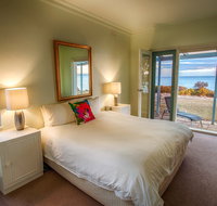Antechamber Bay Retreats - Kingaroy Accommodation